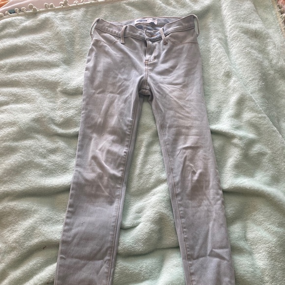 Jeans - Picture 1 of 7